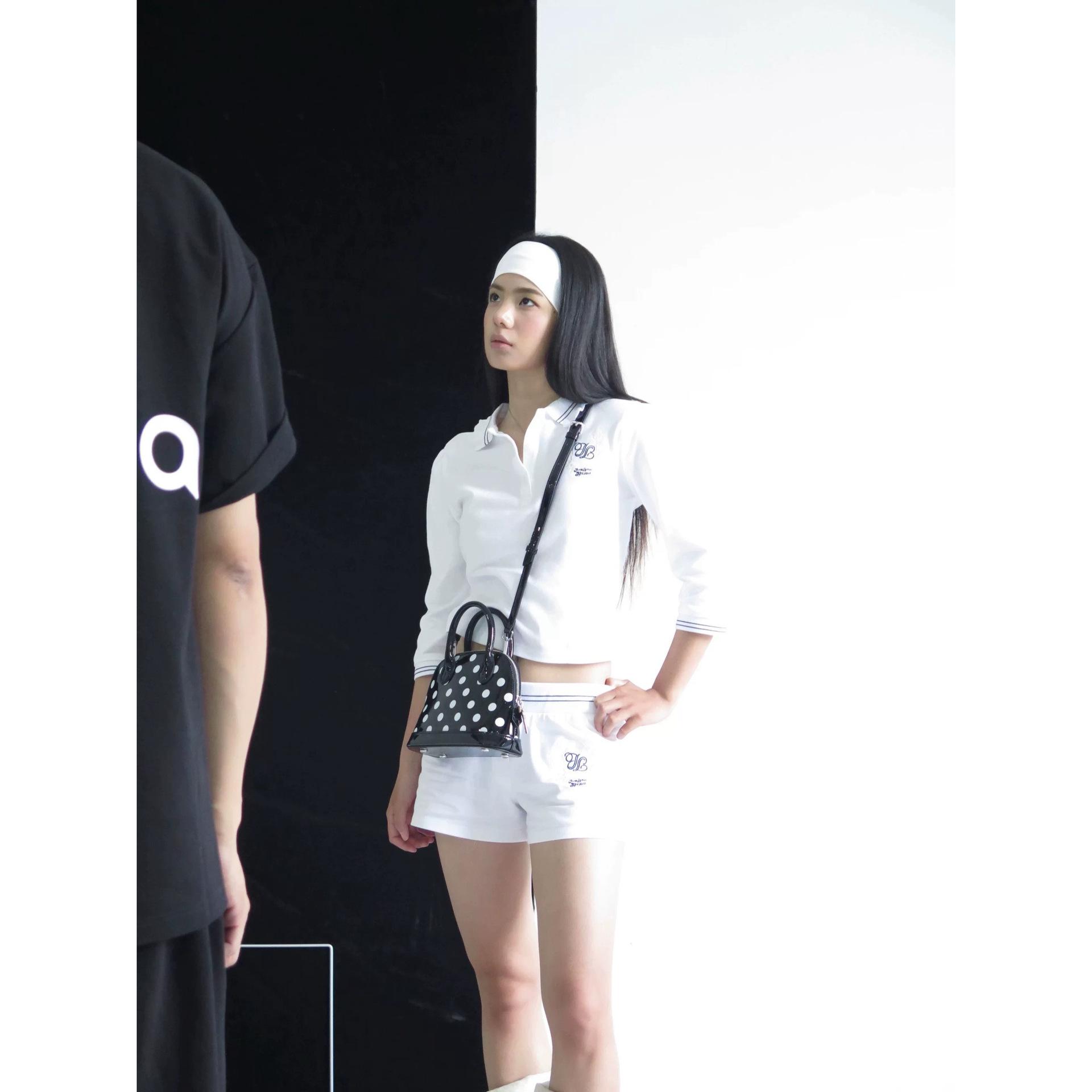 

Повседневная милая портативная маленькая сумка в горошек, женская новая сумка-мессенджер в стиле Spice Girl для повседневной моды и поездок на работу чёрный