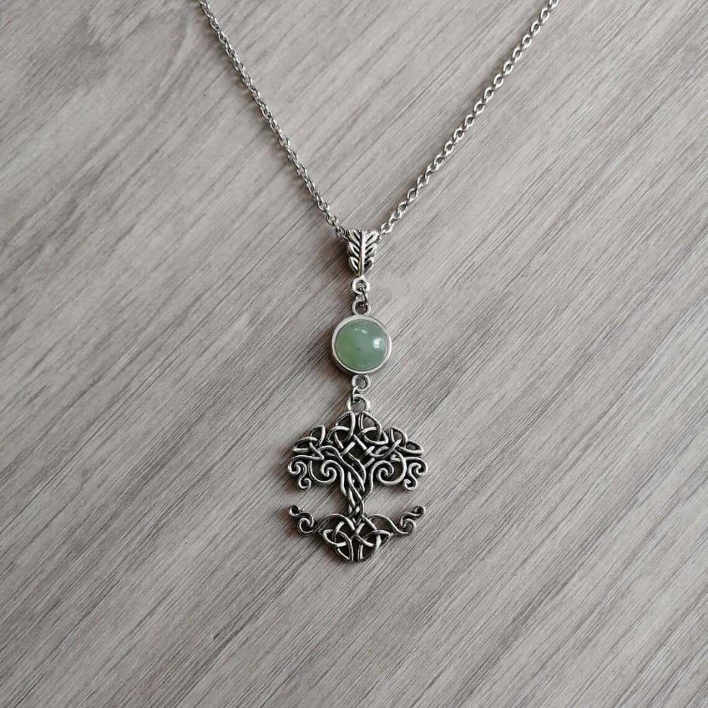 Retro Hollowed-out Tree of Life Celtic Knotwork Crystal Natural Stone Necklace for Women Halloween Party Jewelry Accessory Gifts