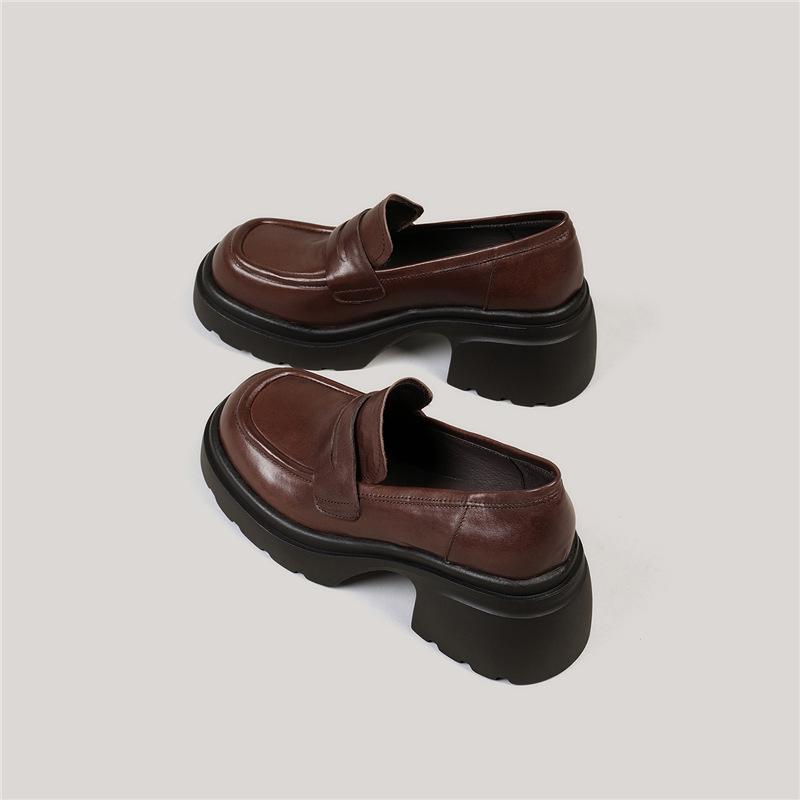 

Женские лоферы на платформе с одним педалем, ретро британские черные универсальные туфли из маленькой кожи, одинарная обувь, лоферы на толстом каблуке 40