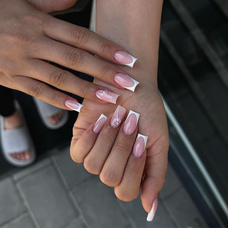 

European and American Gradient Peach Blossom Ballet Short Nail Tips