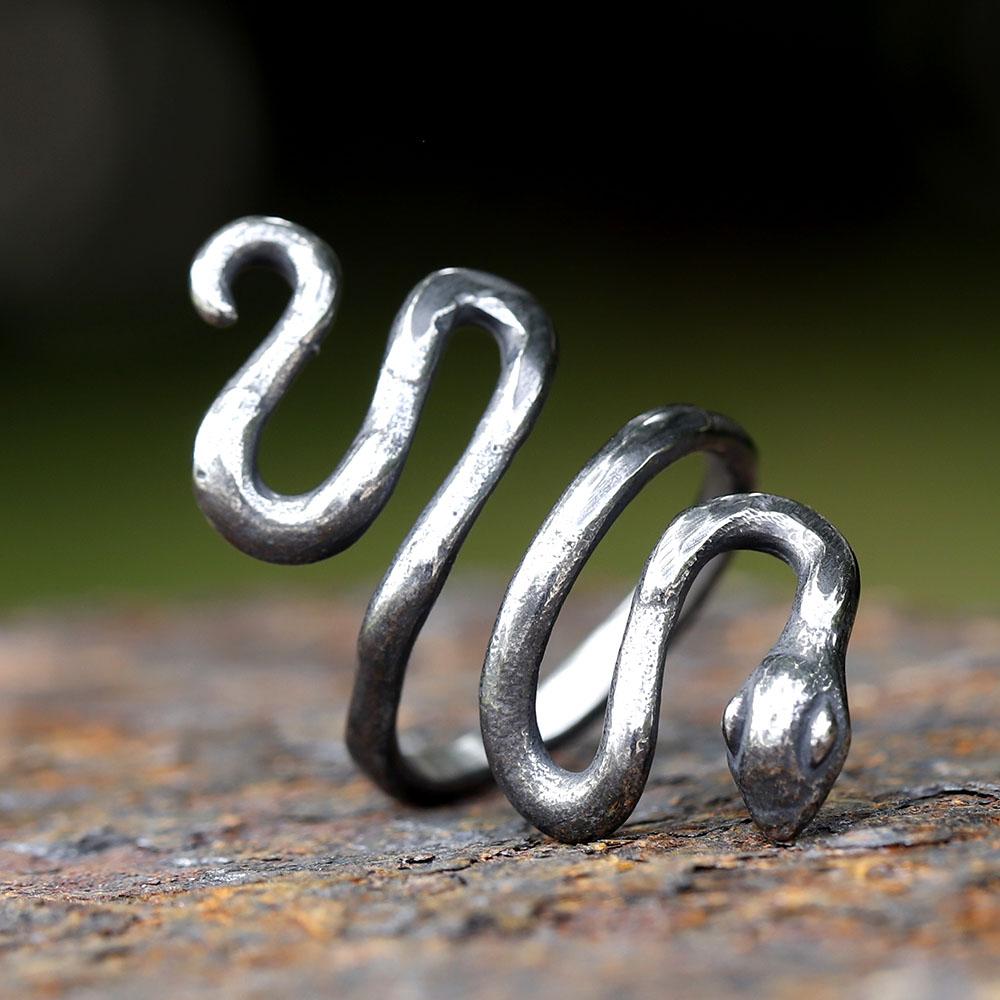 New New Vintage Stainless Steel VIKING Snake Head Ring For Men Special Design Animal Punk Jewelry Free Shipping