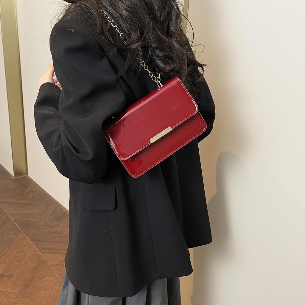 Handcrafted Upgraded Style, Simple and Elegant Single-shoulder Crossbody Small Bag