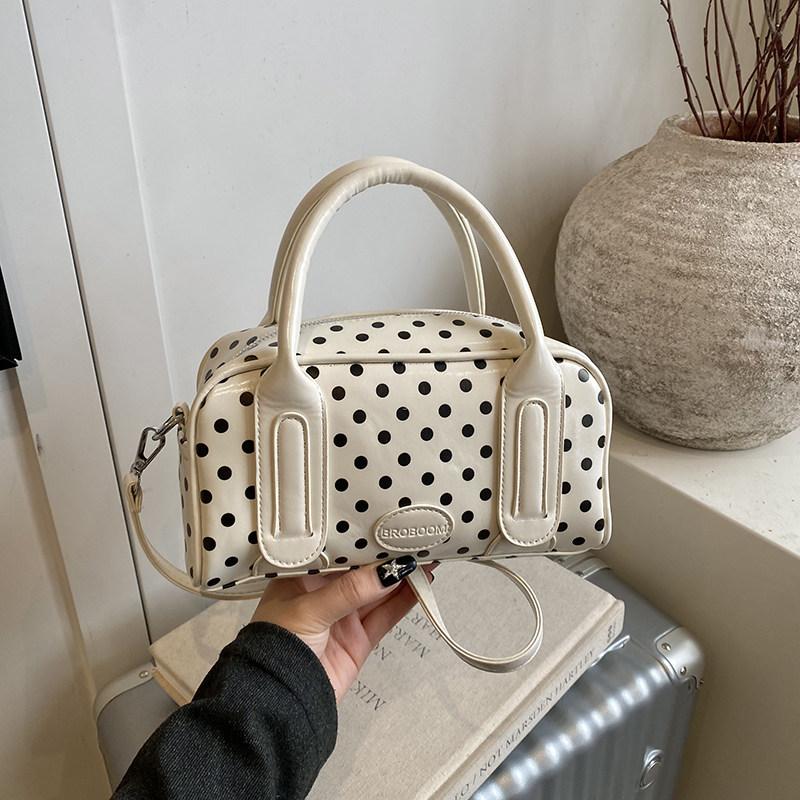 Women's Polka Dot Handbags 2026 New Commuting Patchwork Crossbody Bags Korean Style Cute Zipper Female Shoulder Bags
