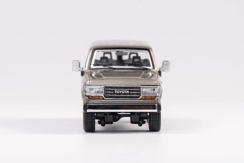 Gaincorp Products Scale Toyota Land Cruiser 60 LHD Gray Finished Model 1/64 - KS-029-90