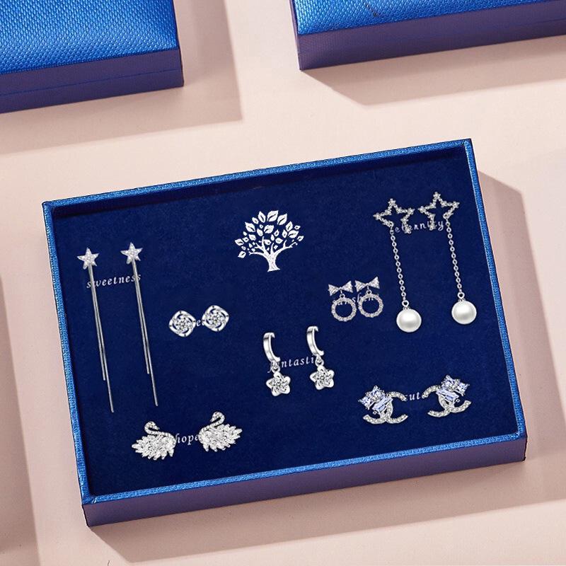 

Набір сережок-пусетів зі срібла 925 проби - Елегантний, Універсальний Подарунок для Дівчат, Ідеальний на Різдво або День народження 925 Silver