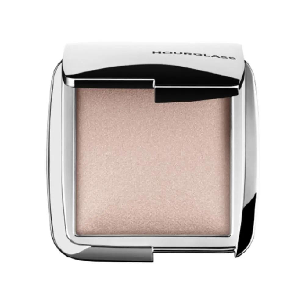 

HourGlass Ambient Powder Highlighter 1 Incandescent