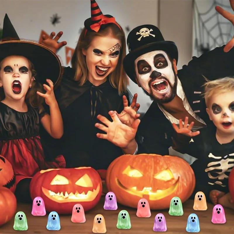 100/50 Stück Mini Leuchtende Geister Ornamente 50 Stück Niedliche Harz Halloween Dekorationen DIY Kinderspielzeug Heimdekoration Party Halloween Geschenke