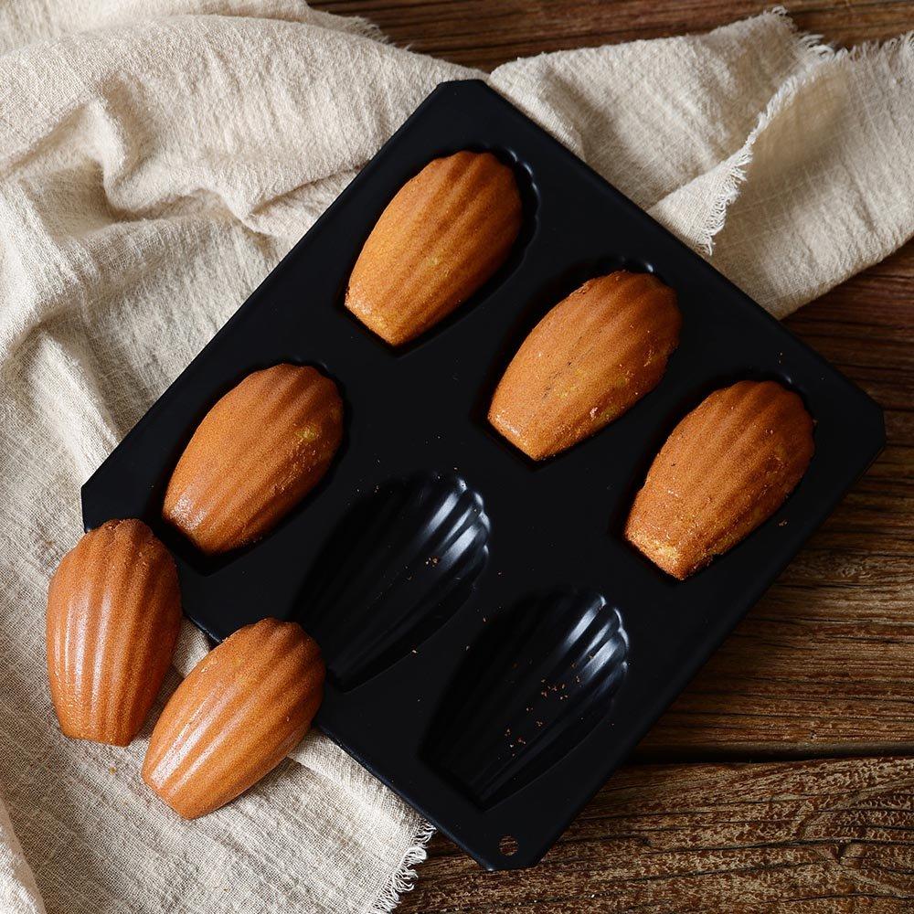 Tiger Crown Top Black Ceracom Madeleine Shell Mold, 6-Cavity, No. 5045, Steel Silicone Resin Coating, Japan, WMD30