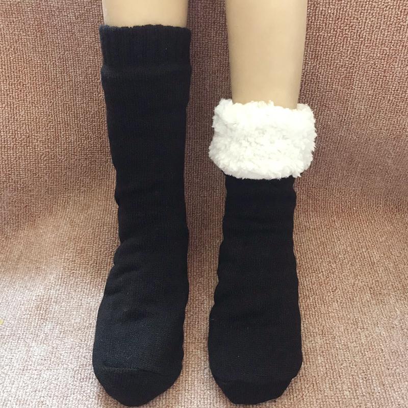 

Women’s Winter Bedtime Foot Warmer Socks – No Electricity Needed