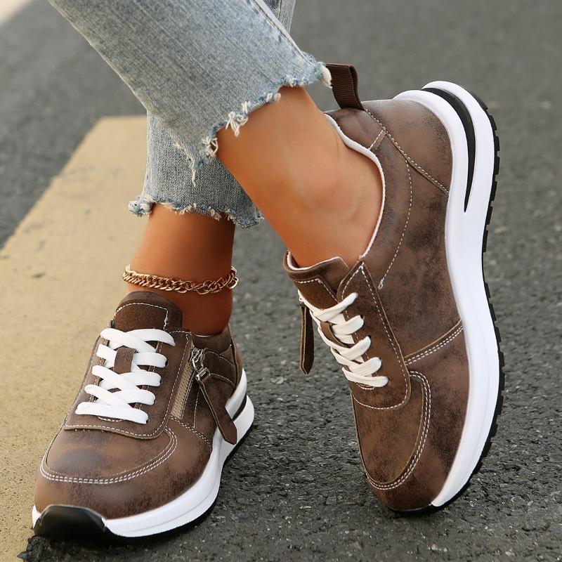 Women's Large Size Spring Flat Round Toe Lace-Up Solid Color Casual Shoes.