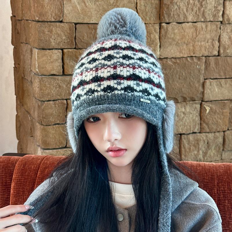 

Вязаная шапка в стиле Фэр-Айл с защитой ушей для женщин на зиму, плюс бархатная и утолщенная для сохранения тепла, шерстяная шапка-носок, тренд северо-восточной лыжной шапки 56-60CM