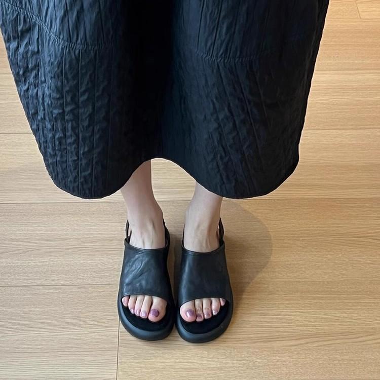 Soft leather version! Sandals women's summer fashion versatile black round head open toe comfortable soft sole back strap Roman shoes