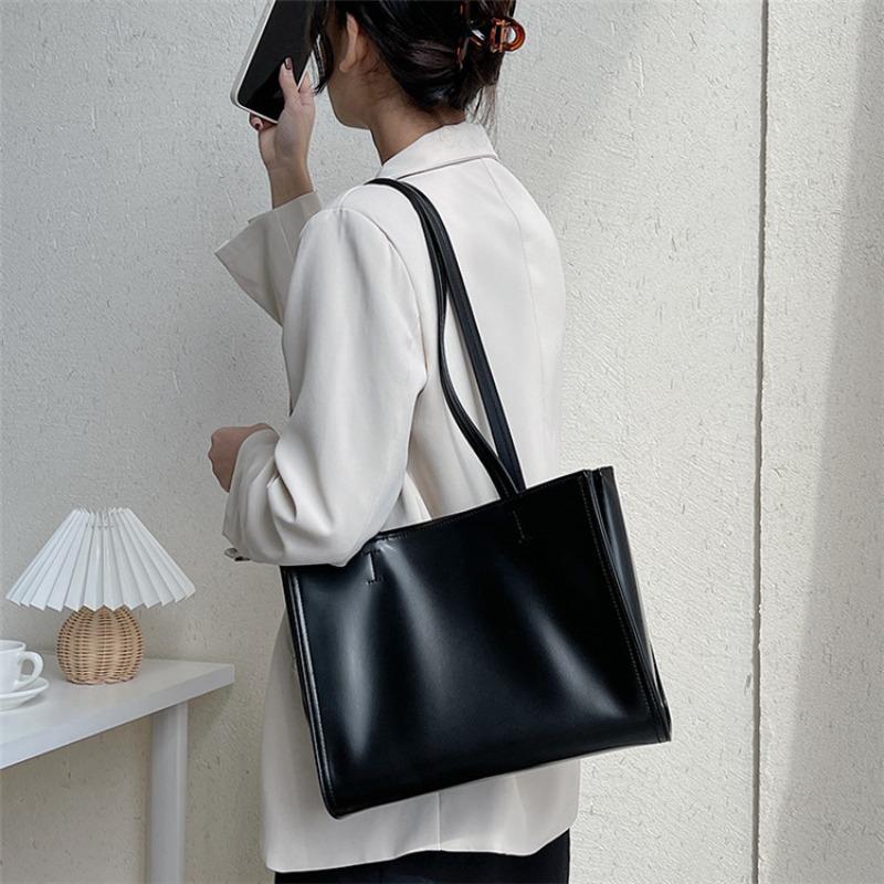 Bags Women's Versatile Fashion Tote Bags Large Capacity Shoulder Bags Women's Niche Commuter Handbags Portable