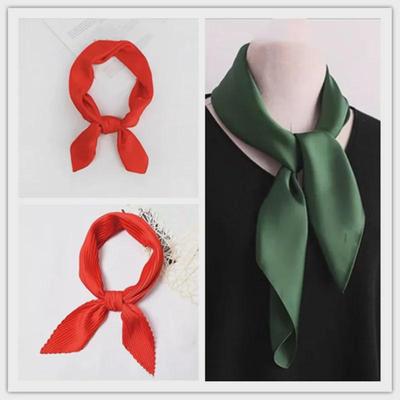 Nowy damski szalik jedwabny w jednolitym kolorze 70 cm - marszczony, gładki, imitacja jedwabiu, styl koreański