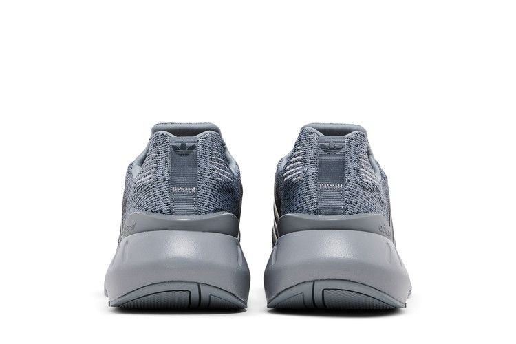 Men's Sneakers adidas Swift Run 22 'Triple Grey'