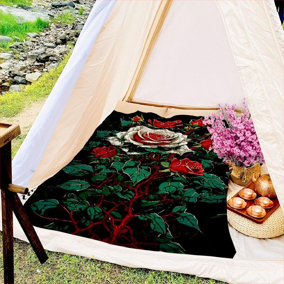 Red and White Rose Theme Pattern Flannel Printed Blanket Suitable for All Seasons Suitable for Living Room Office Sofa Travel
