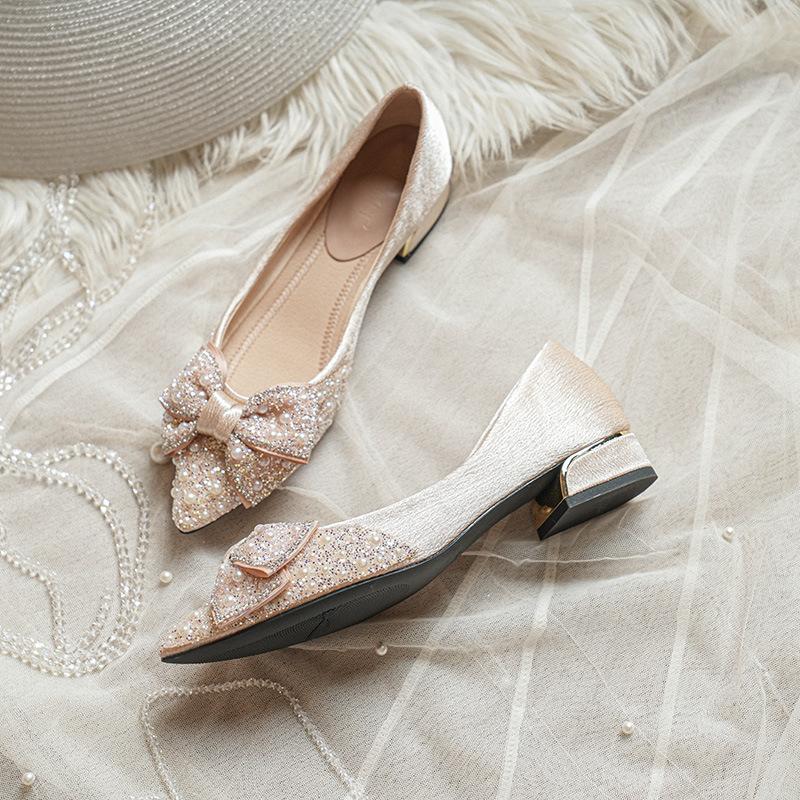 French Pointed Thick Heel Single Shoes Women's Gentle Rhinestone Bow Spring and Autumn Shallow Mouth Not Tired Feet Temperament Medium Heel High Heels