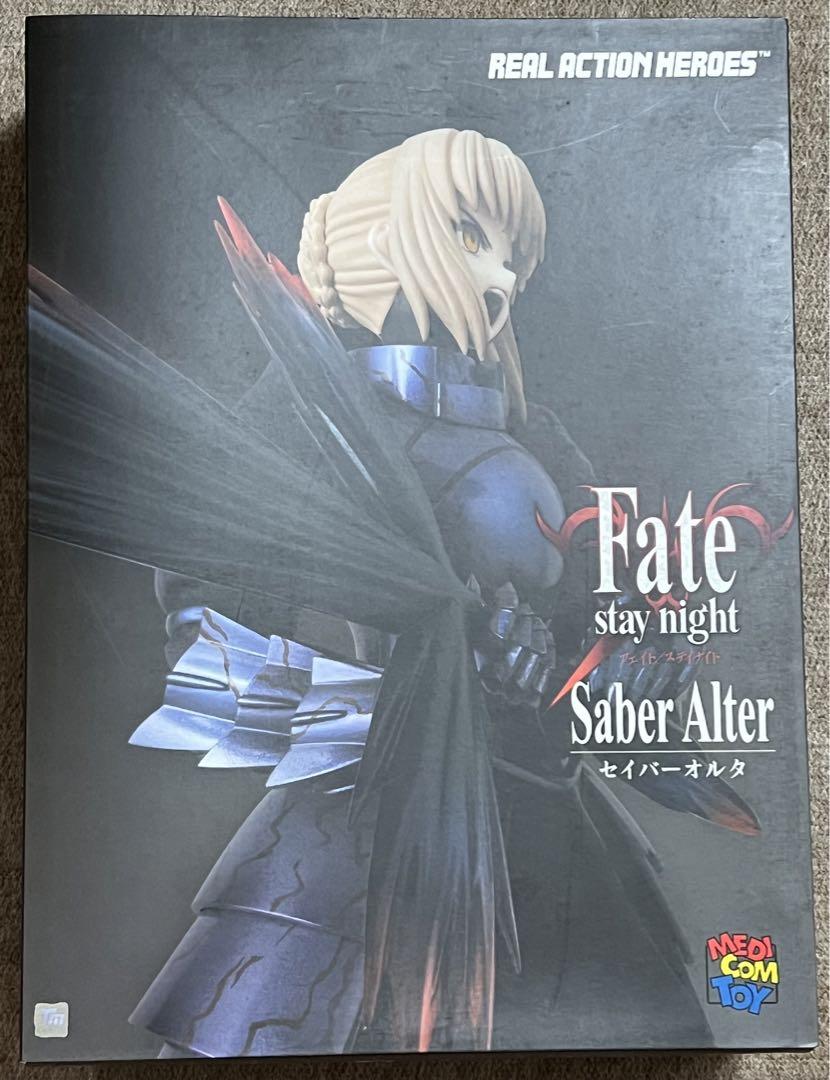 

[USED] Fate RAH Saber Alter Medicom Toy