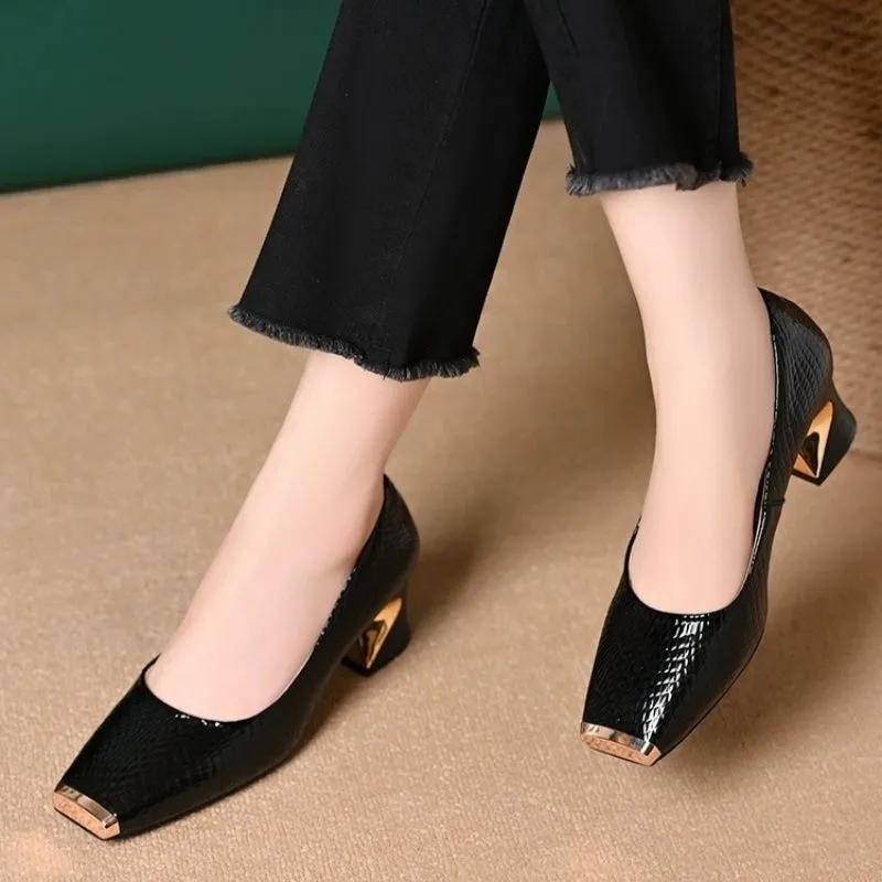women fashion high quality spring & summer wine red comfort slip on square heel shoes lady leisure black pumps ab680