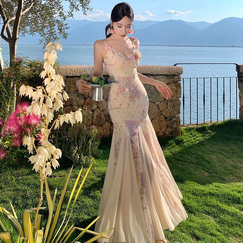 Women's French Floral 3D Strappy Summer Dress with Waist-Cinching Mesh Mermaid Skirt