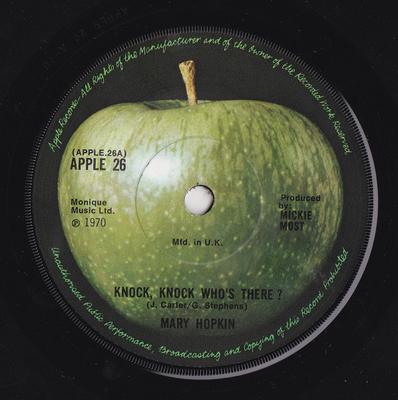 7-inch Plaat MARY HOPKIN - Knock, Knock Who's There ? APPLE26 Apple Records 1970 VK Pop Gebruikt
