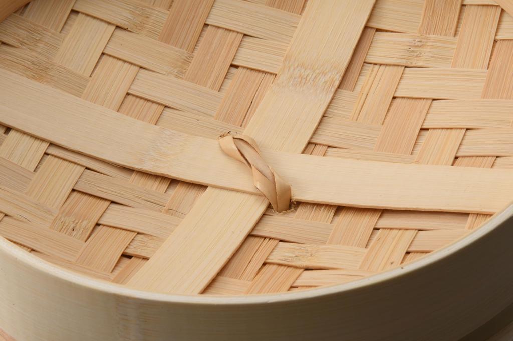 Heist Bamboo Steamer with Base, 18cm, 1 Tier, Includes 20 Dedicated Sheets, Commercial Use, Steamer, FH85018D-11