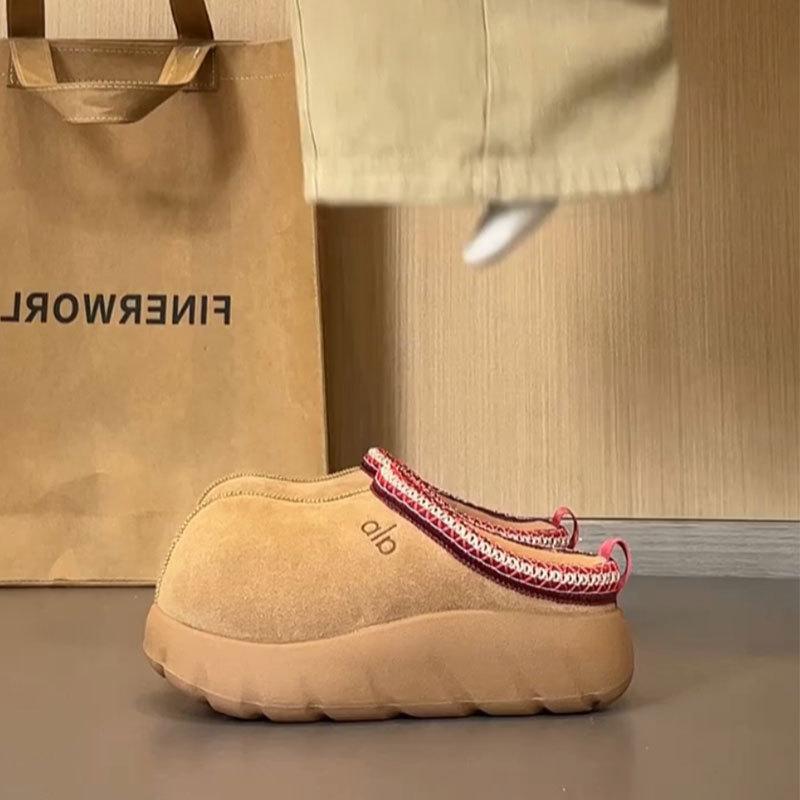 шерстяные полутапочки в этническом стиле на толстой подошве женские зимние новые бархатные теплые Мюллеры женская обувь утолщенные снегоступы 40 хаки 3280₽