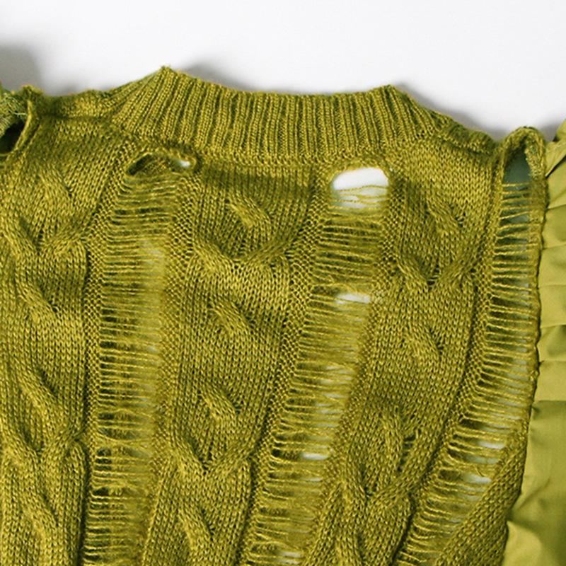 Women's Retro Court Knitwear Top - Autumn 2026, Patchwork Round Neck, Hollow Out, Long Sleeve, Waist-Cinched Sweater