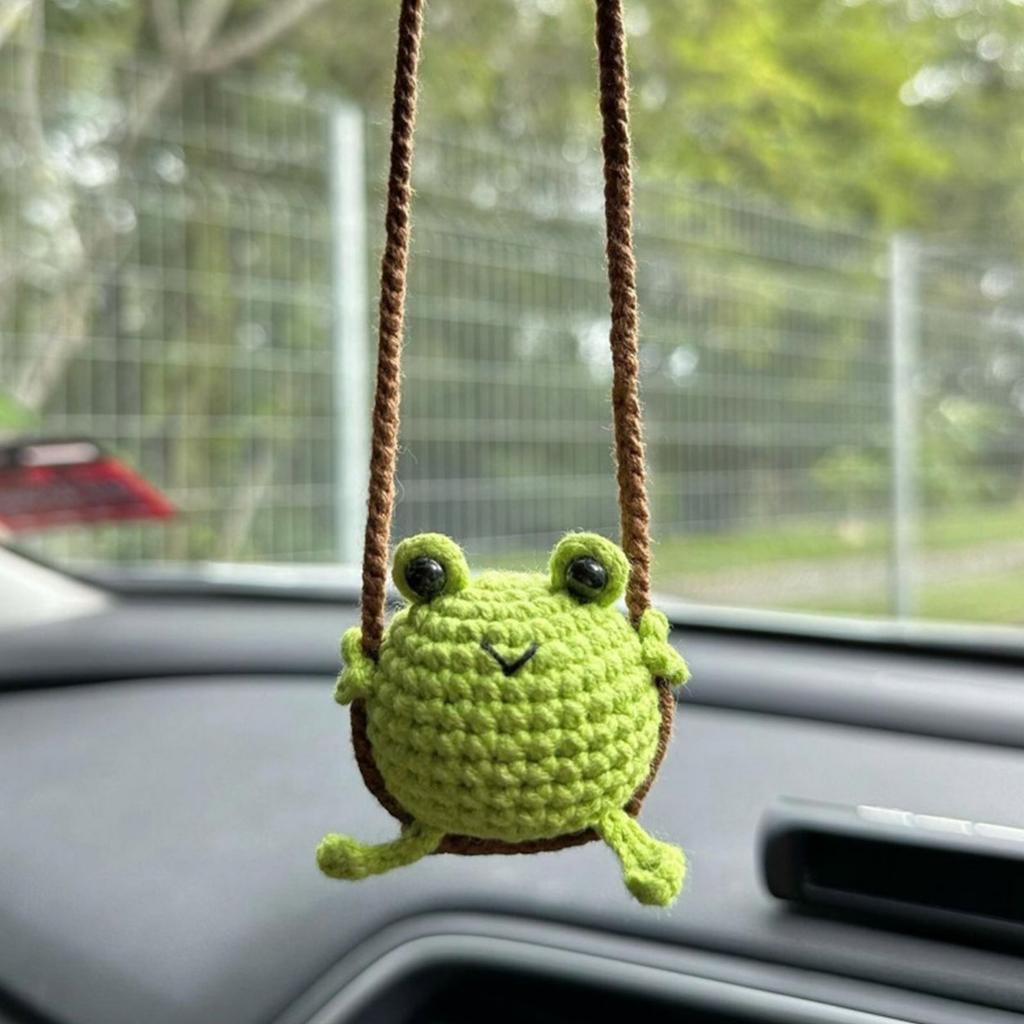 Handmade Frog Crochet Ornament Automotive Pendant Interior Decors Knitted Frog Car Mirror Hanging Accessory for Mirror