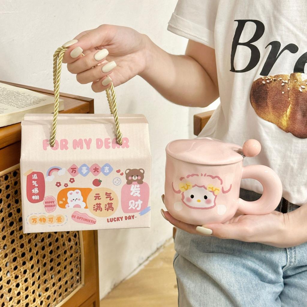 Ceramic mug with lid spoon high-value cup souvenir female household water cup cute couple coffee breakfast cup
