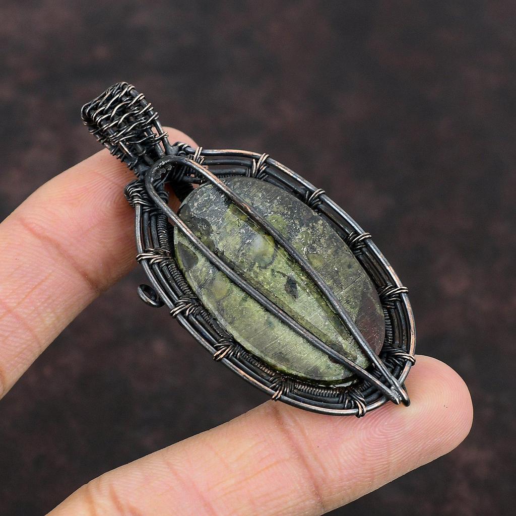 Pendentif Pierre de Sang de Dragon Fil de Cuivre Enroulé Bijoux Fait Main Pendentif Pierre Précieuse Pendentif Enveloppé de Fil de Cuivre Bijoux Pierre de Sang de Dragon Pour Cadeau