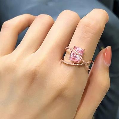 Huitan Trendy Romantic Rings with Pink Cubic Zirconia Luxurious Sweet Girls Finger Accessories Delicate Engagement Zircon Gifts