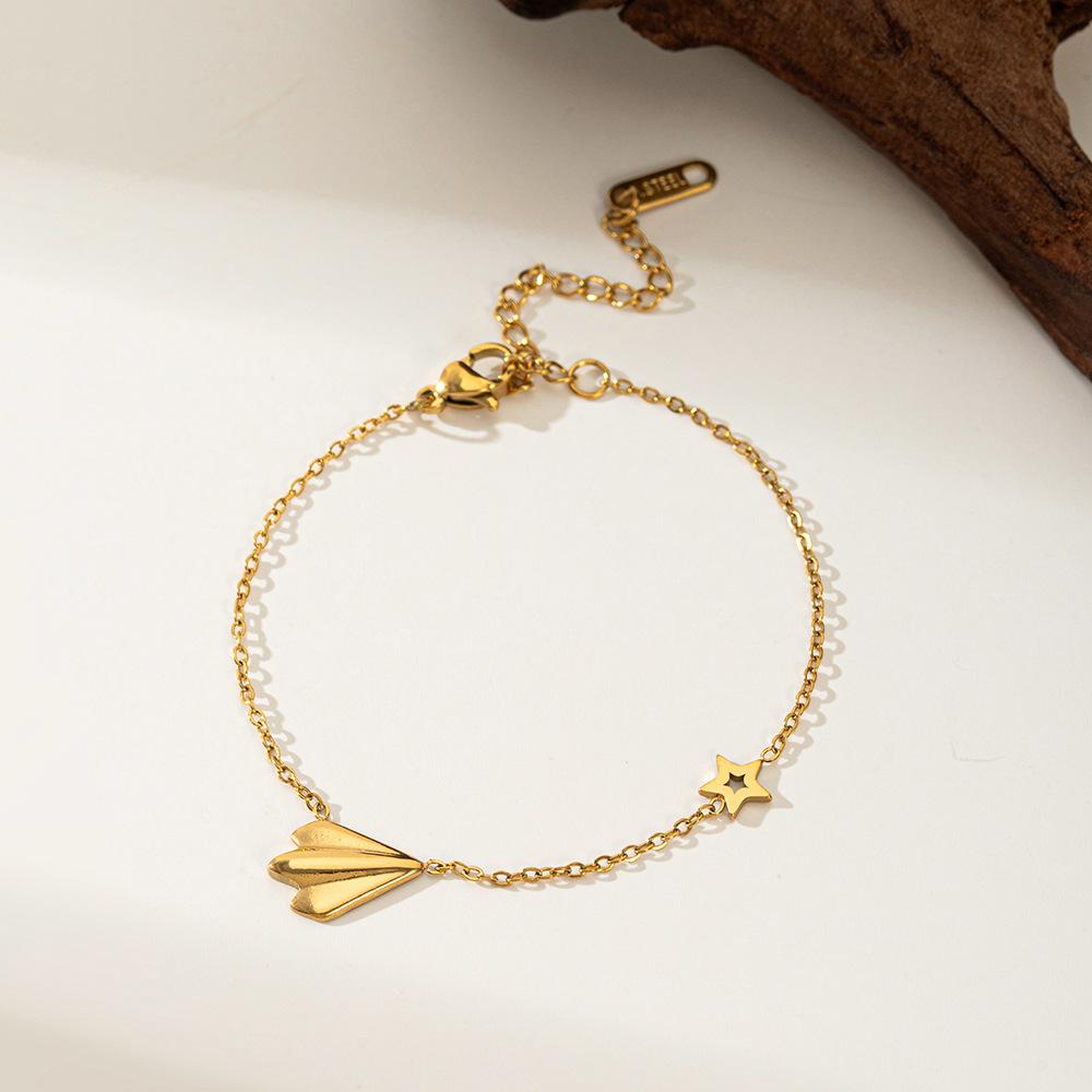 

Дунгуань ювелирные изделия свитер цепь свет роскошь ниша Интернет знаменитость прилив дизайн чувство женщины