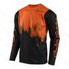 T-shirt a maniche lunghe da uomo