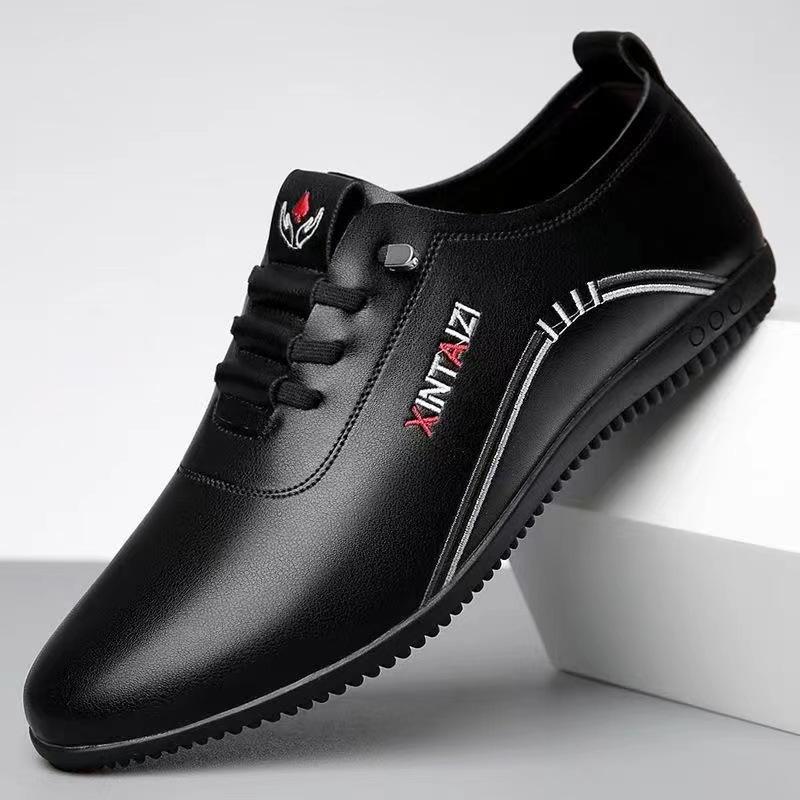 

2025 New Casual Shoes for Men Fashion Lightweight Men Walking Shoes Comfortable Slip-on Loafers Outdoor All Match Men Flat Shoes 39 чорний