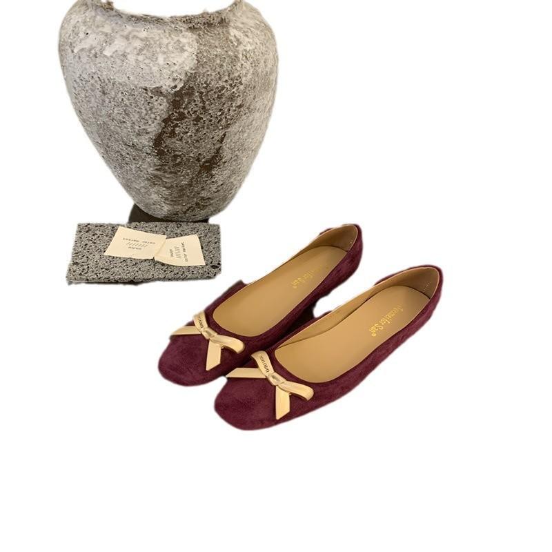 Women's square head shallow mouth single shoes women's middle heel spring and autumn new Korean version French temperament gentle fairy thick heel eve