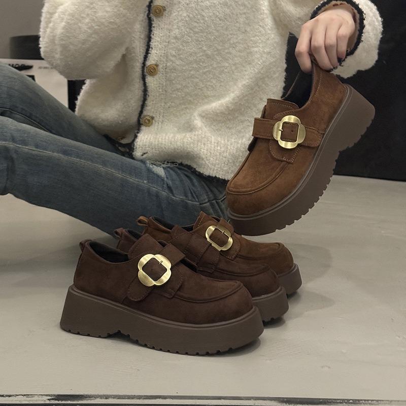 Einfacher Wind dicke Sohle erhöhend Damen Herbst neue Ein-Pedal vielseitiges Nischendesign Einzelschuhe