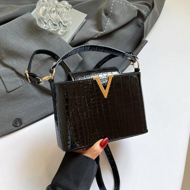 

Сумка-ведро с узором крокодила, сумка-мессенджер среднего размера, женская сумка, большая сумка, простая модная сумочка, новая универсальная сумка для женщин