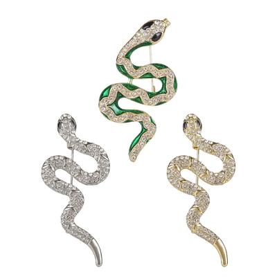 Elegant Serpentines Metal Brooch Artistic Snake Designs Brooch Featuring Green Gemstones for Jewelry Collectors