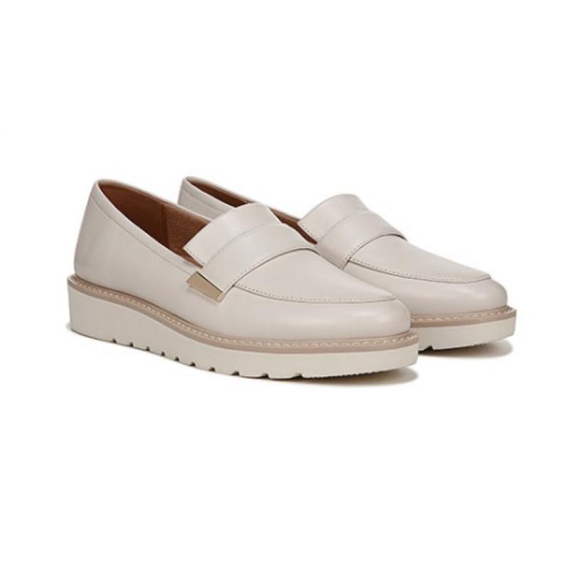 Naturalizer Women S Loafer   Ivory w9S51434S91nt