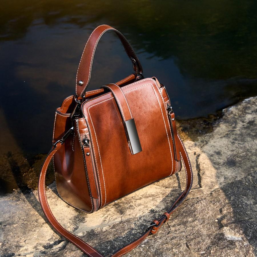 Vielseitige Modische Damen-Rindsleder-Tasche Neuer Trend Schulter-Handtasche Pendler-Tasche