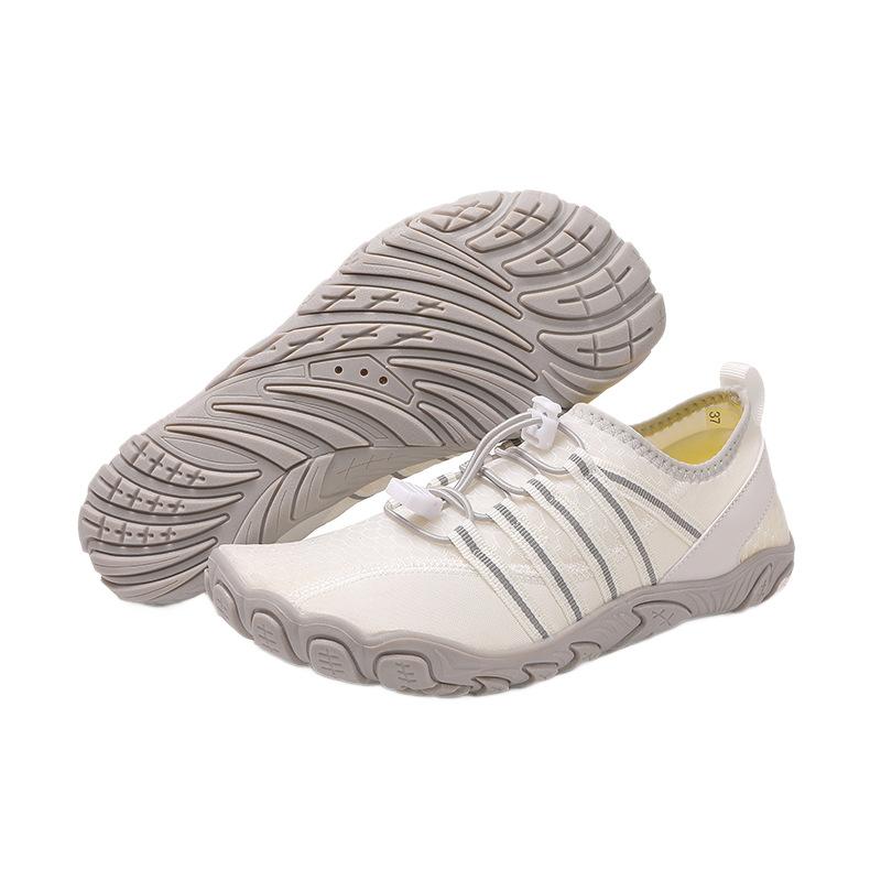 New outdoor creek walking shoes couple beach shoes breathable quick-drying wading swimming shoes men's and women's hiking fitness shoes
