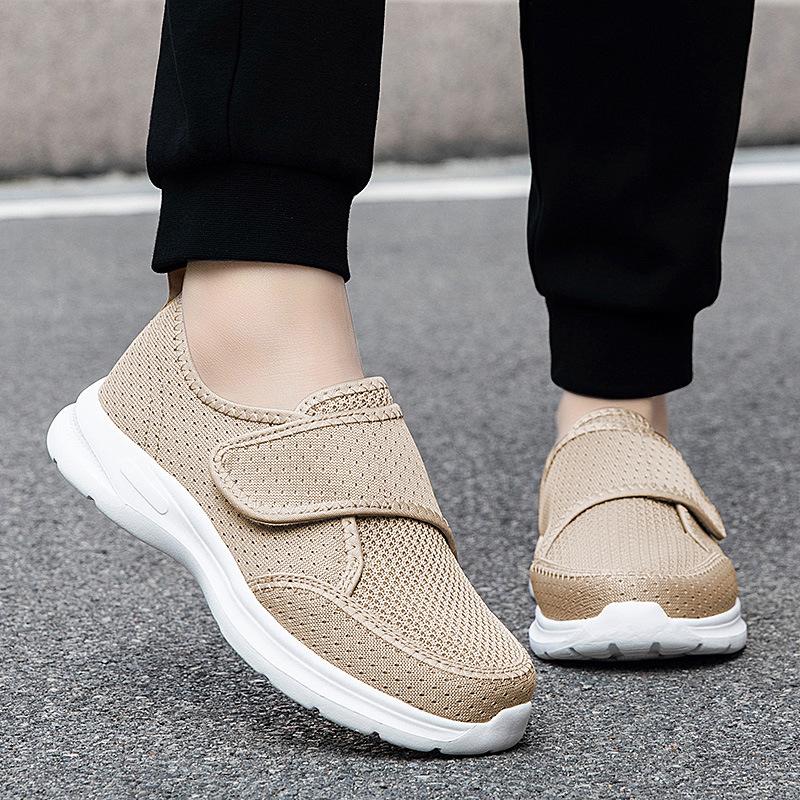 Hot-selling summer shoes men's and women's wide version Velcro walking shoes breathable mesh sports shoes lightweight casual shoes men's