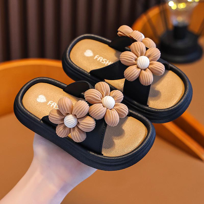 2025 Summer Non-slip Soft Sole Slippers for Girls - Parent-Child Fashionable Princess Beach Style
