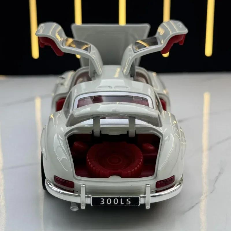 Diecast Alloy 1/32 Scale Benzs 300SL Sport Car Model with Sound Light Collection Miniature Voiture Children Boy Toy Vehicle