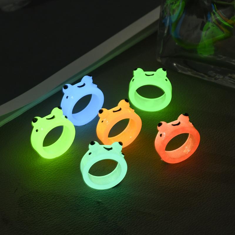 Glow Frog Resin Ring Colorful Acrylic Frog Rings Personality Animal Cartoon Cute Finger Ring Animal Jewelry Girlfriends Gifts