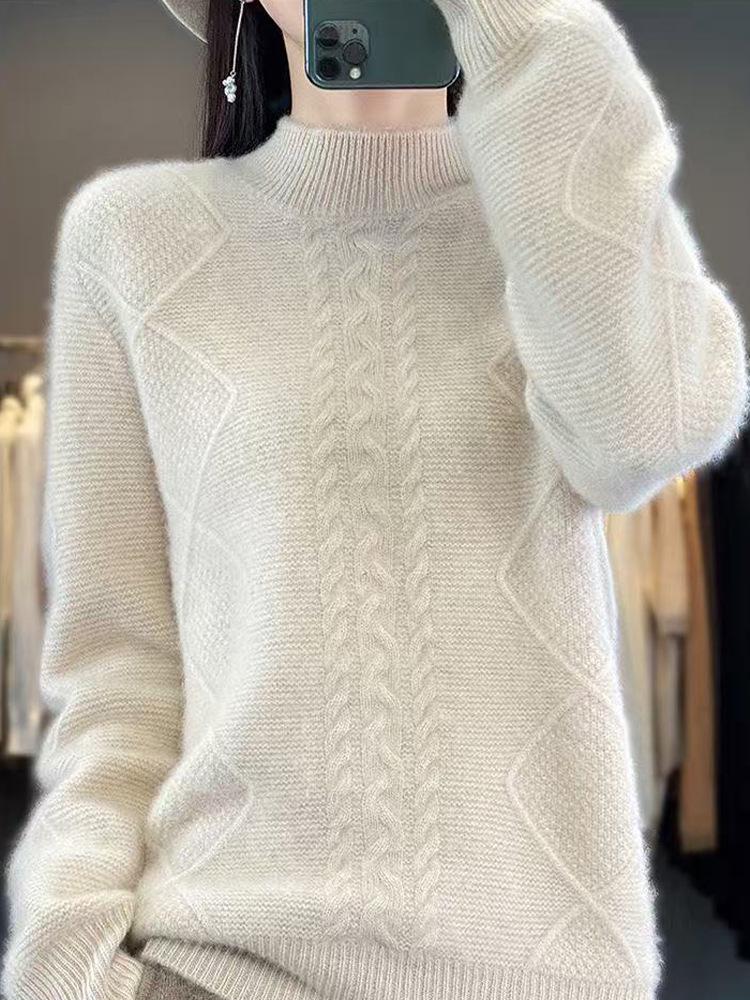 2026 Women's Fashionable Wool Pullover Sweater: Spring/Autumn, Half-High Collar, Thick Cable Knit, Loose Fit, Versatile Base Layer.