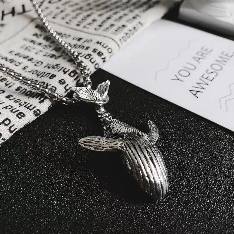 Favorite Toy Women's Blue Vintage Whale Pendant Necklace Men Hip Hop Rock Popular Necklace Whale Animal Couple Zircon Gift
