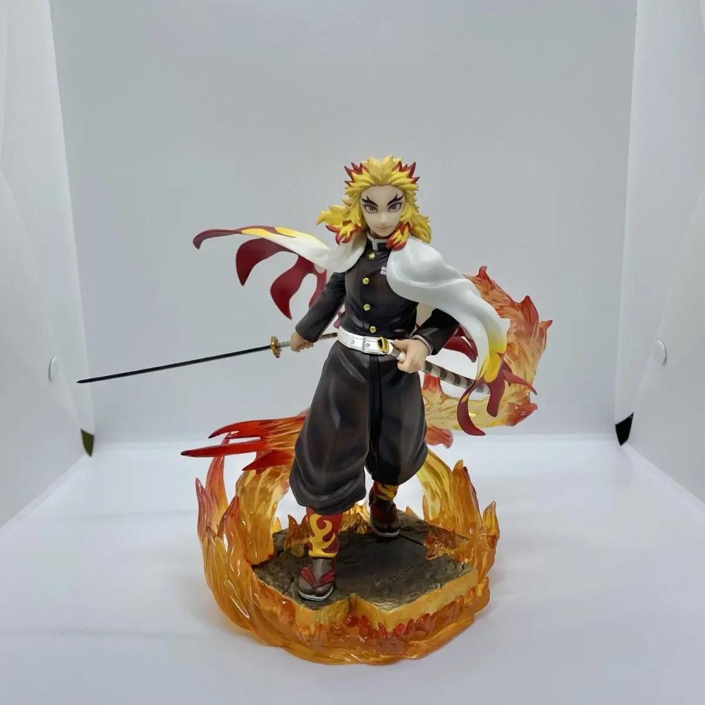 Demon Slayer Earsword Megahouse Gem Rengoku Kyojuro 1/8 Figure
