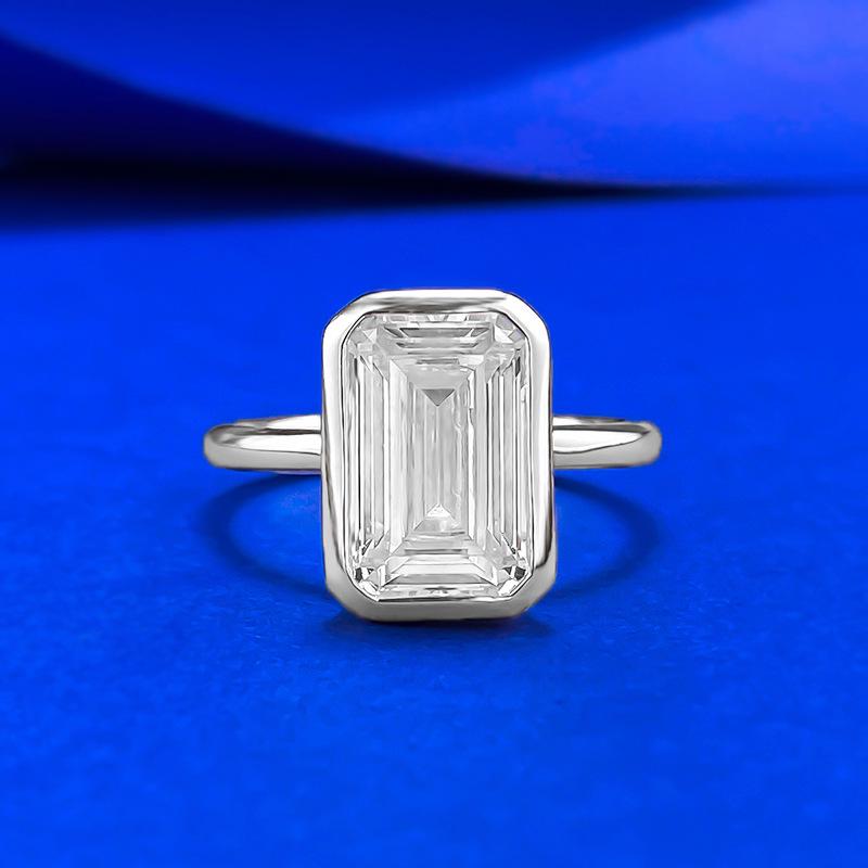 

Xian Can Jewelry 2026 Кольцо из серебра S925 Прямоугольное с белым бриллиантом в глухом закрепке - Простое и универсальное Size 9 белый